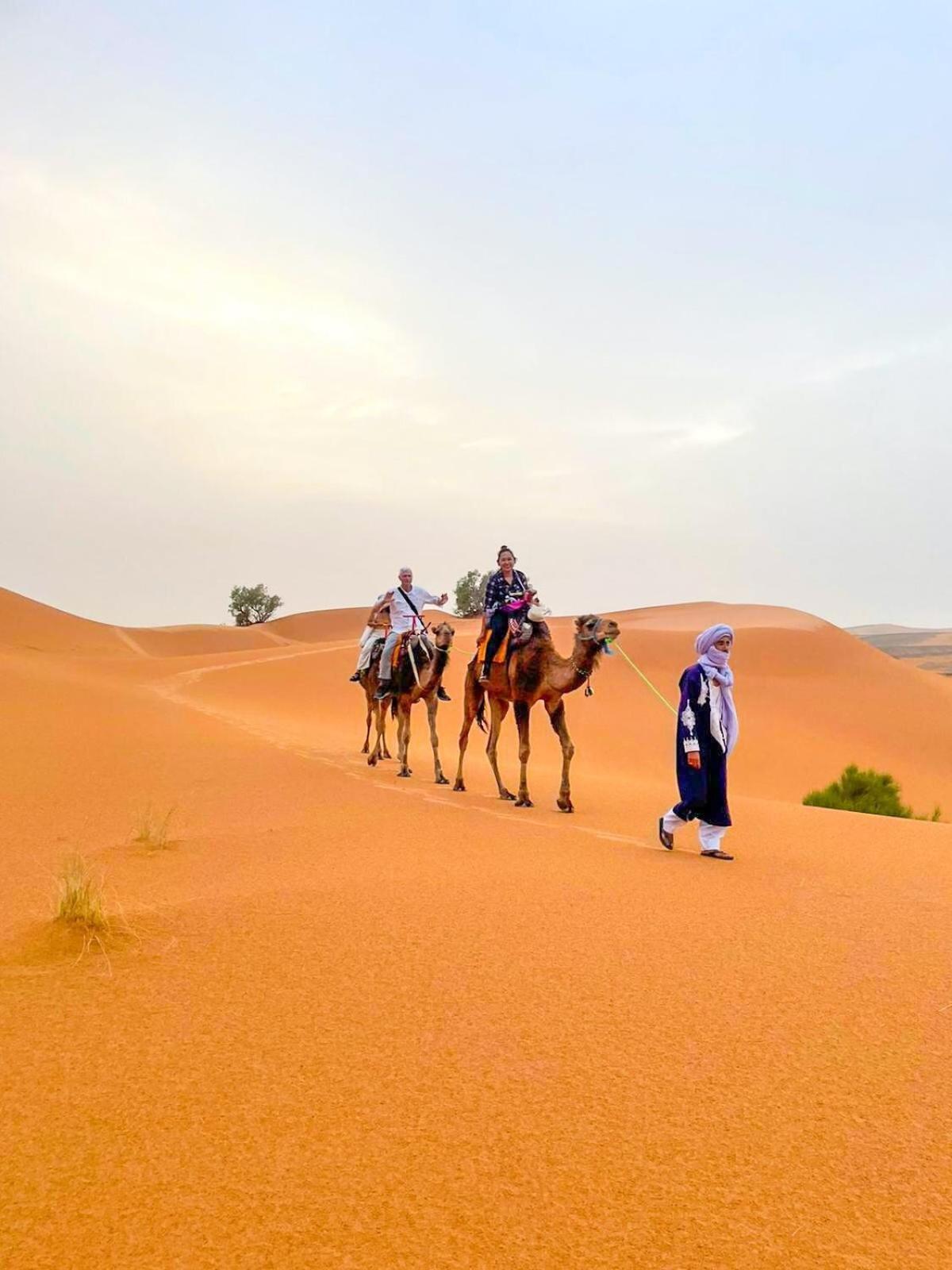 Merzouga Luxury Traditional Camp Luaran gambar